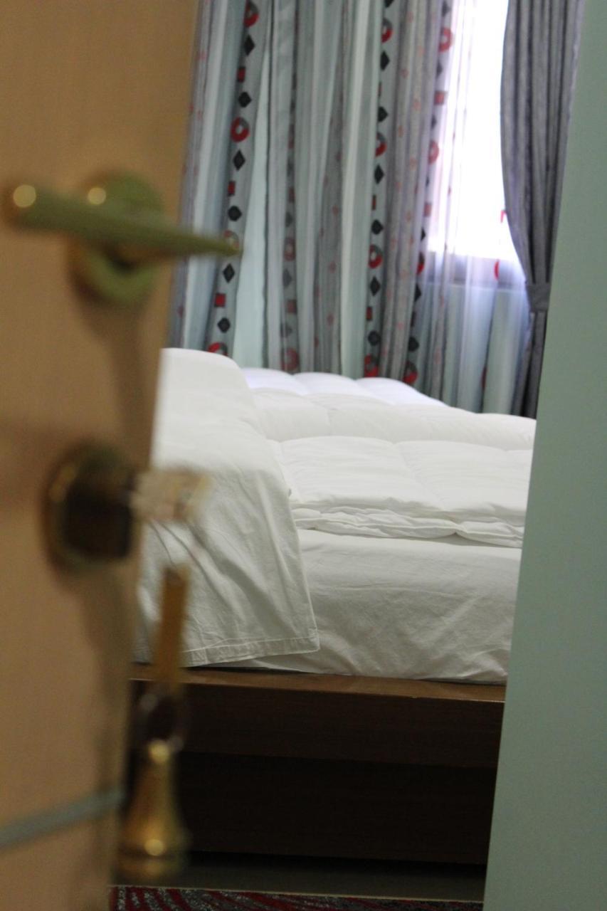 Hotel Piemonte 티라나 외부 사진